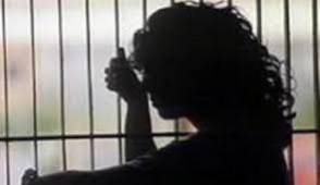 Փաստաթղթեր, դրոշմներ, կնիքներ հափշտակելու կամ վնասելու մեղադրանքով